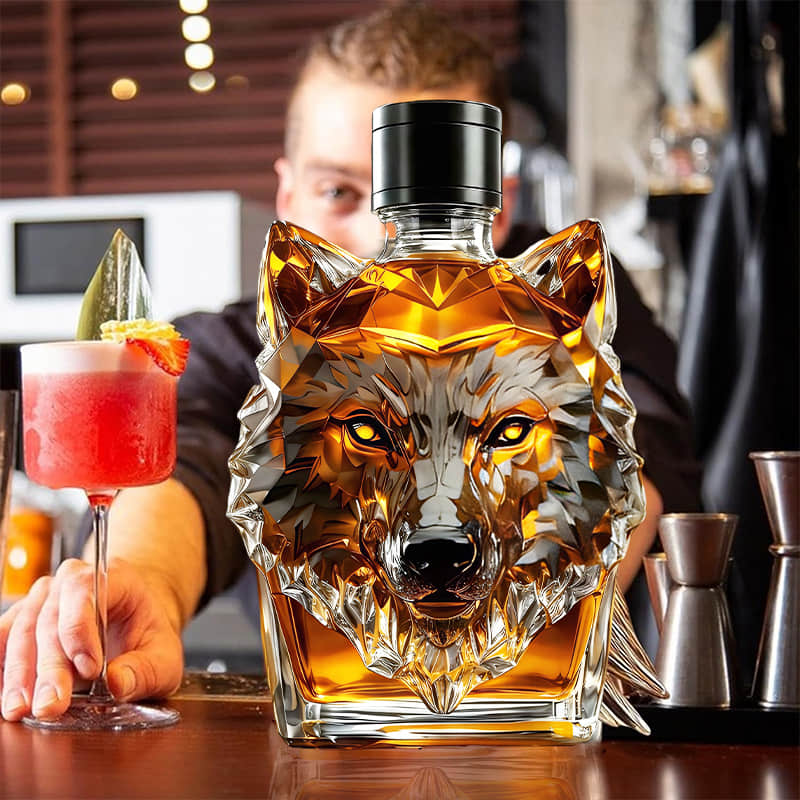 Gallant Wolf decanter customer review photo